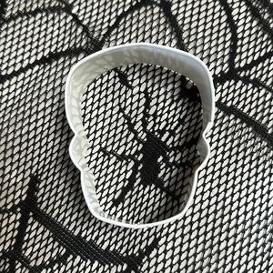 Wilton skull cookie cutter. Never used.